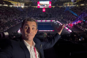 Vuelve Lalo Alzueta, la voz del pádel, en el P1 de Buenos Aires: narrará cuartos y semifinales en Red Bull TV